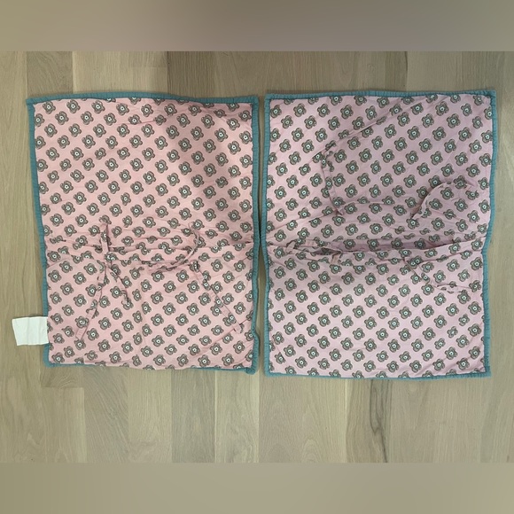 2 Pottery Barn Kids Brooklyn Standard Quilted Pillow Shams Blue Floral Print - Picture 2 of 4
